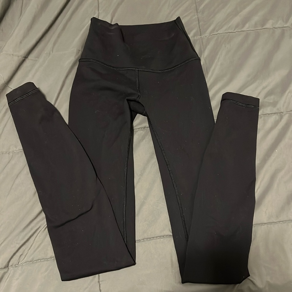 Size 2 28” lululemon align leggings *not double linned*